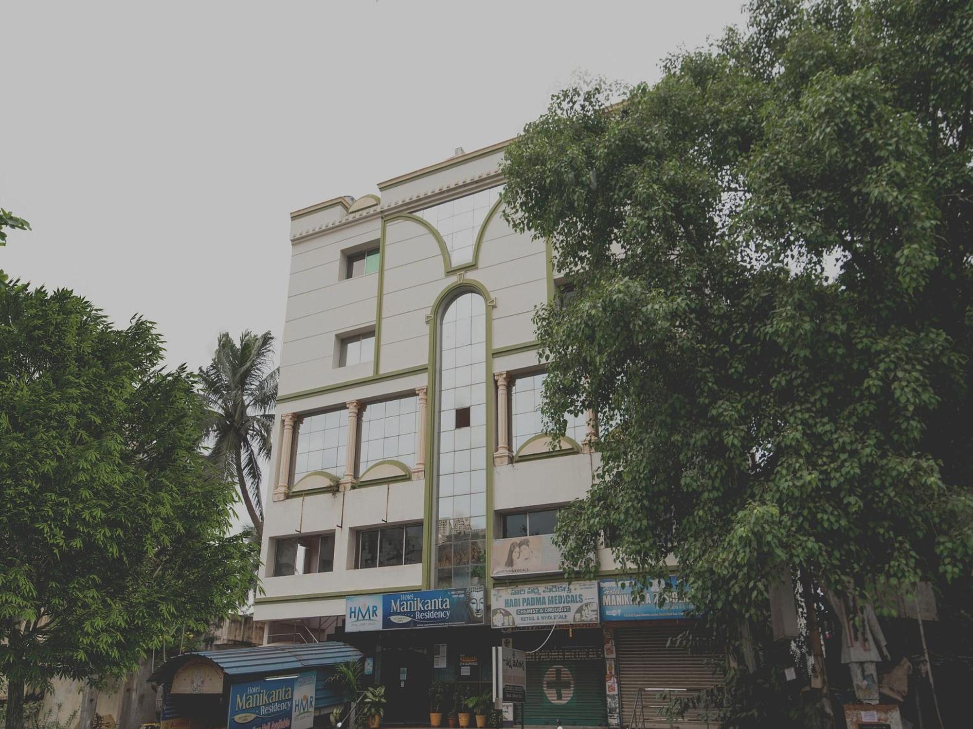 SPOT ON 76144 Hotel Manikanta Residency Visakhapatnam Bagian luar foto