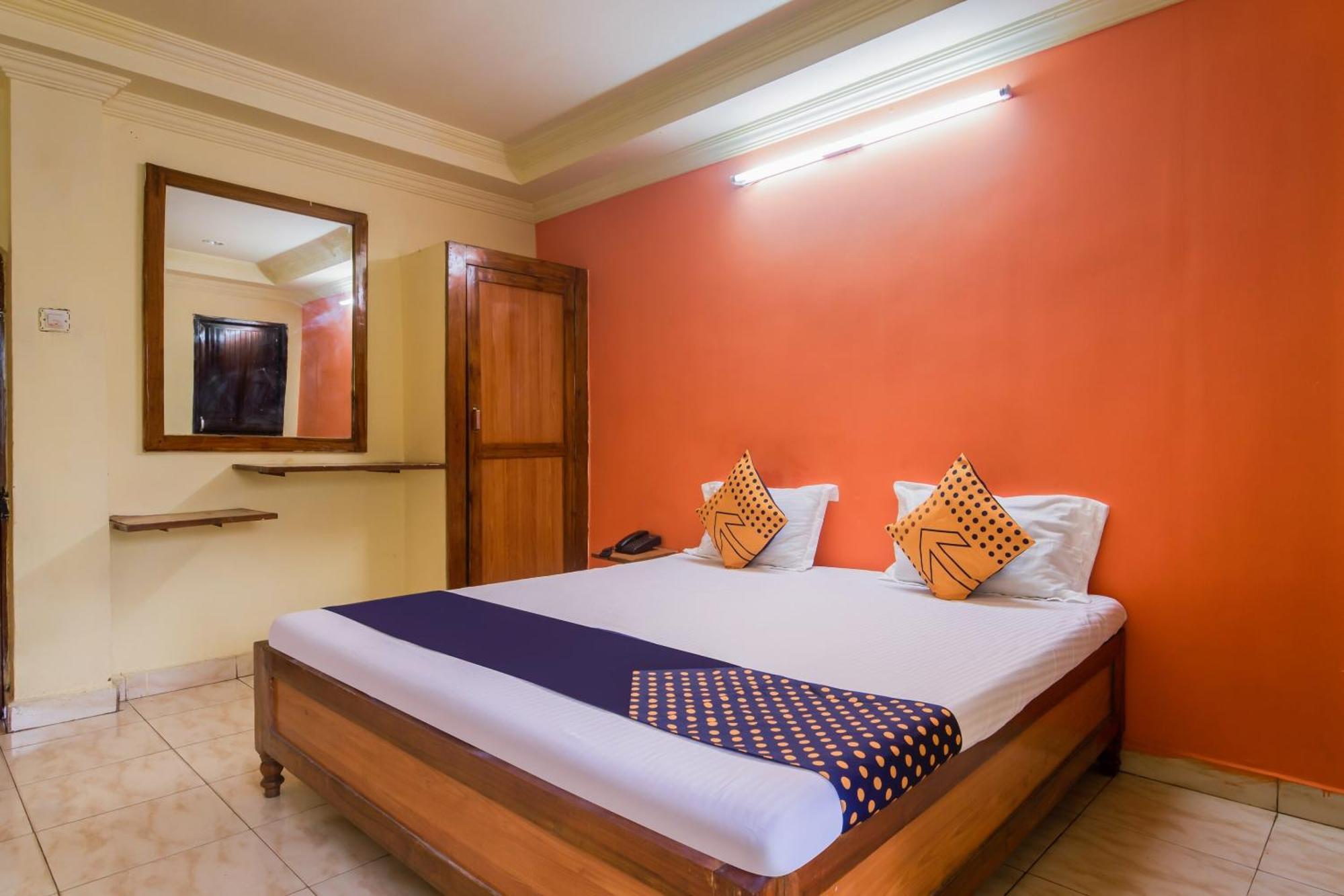 SPOT ON 76144 Hotel Manikanta Residency Visakhapatnam Bagian luar foto